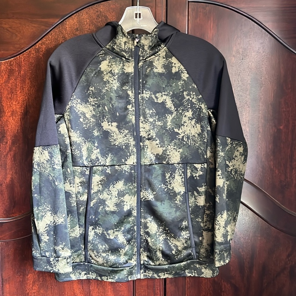 Old Navy Boys Techie Fleece Go-Dry Camo Full Zip Hoodie Size XL (12)